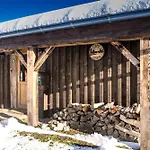 Hot Tub, Sauna, Private Shuttle And Privacy - 14 Ppl - Stunning Ferme Liberte