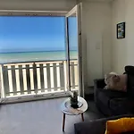Appartement Sur La Plage De Malo Les Bains Vue Mer