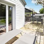 Amazing Home In Hermanville-Sur-Mer With Kitchen