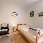 Maison Aux Volets Bleus - Vue Mer
