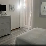 Chambre Chez L Habitant A 200 M Du Bord De Mer