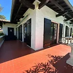 Villa Proche Corniche Avec Piscine
