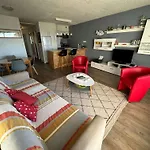 Bel Appartement 3 Pieces En Front De Mer Avec Wifi, Parking, 2 Chambres, Quartier Couchant - Fr-1-328-242