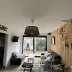 Beautiful Accommodation With Spa In Rivedoux-Plage