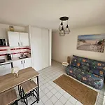 Appartement Avec Parking A 150M De La Plage