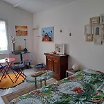 La Maison De Caroline