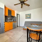 Appartement Climatise A Sete Avec Parking Prive, Proche Plages Et Commodites - Fr-1-338-570