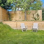 Maison Familiale, 3 Chambres, Jardin, Au Calme