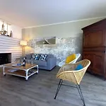 Royan - Maison Des Annees 50 Renovee A Proximite De La Plage De Foncillon