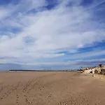 Appt T2 A 300M De La Plage