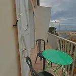 Appartement Avec Balcon Proche Plage