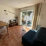 T2 Avec Piscine A 400M De La Plage