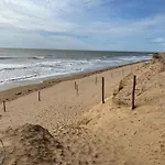T2 Avec Piscine A 400M De La Plage