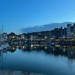 Honfleur: Calme & Piscine Privee