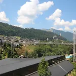 Grand Vane 4