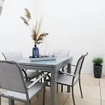 Jolie Maison Renovee Dans Le Centre-Ville Avec Garage Privatif Les Sables 4 Personnes