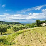 Maison Climatisee Avec Piscine Proche Bandol