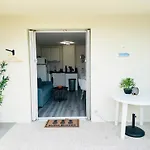 Appartement T2 4 Personnes Rdc 50M Plage Et Corniche