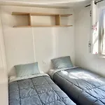 Tiny House, Mobilhome 6 Personnes Au Port De Vendres Plage