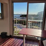Studio-2 Personnes-Residence Le Pharo, Vue Piscine Port