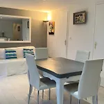 Small Cottage For 4 People Nestled In The Heart Of The Dunes Of Le Touquet