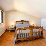Cozy Home In Saintes Maries De La Mer With Wifi
