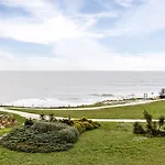 Guestready - Apt Avec Vue Sur La Mer A La Rochelle