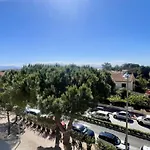 Appartement Renove 2 Pieces A 100M De La Plage Avec Climatisation - Fr-1-748-11