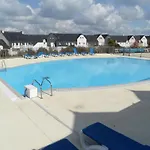 Ref 049 T2 Vue Port Pour Deux Personnes Piscine Rez-De-Chaussee