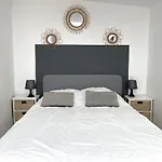 Maison De Charme Avec Terrasse, A 900M Du Port De Perros-Guirec - 5 Pers, 2 Chambres, Bien Equipee - Fr-1-368-421