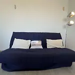 Appartement Avec Parking A Gruissan, 4 Couchages, Proche Plage - Fr-1-229-886