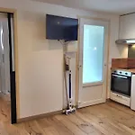 Studio Cosy Proche Plage A Merville-Franceville, Parking Et Wifi Inclus - Fr-1-788-11