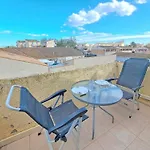 Studio Climatise Avec Terrasse Et Parking Prive A Marseillan Plage Pour 4 Personnes - Fr-1-326-817