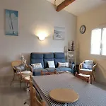 Maison T3 Avec Mezzanine, Jardin Paysage Et Parking Privatif, A 1 Km De La Plage De Tanchet - Fr-1-331-228
