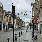 Charmant 2 Pieces De 24M2 En Centre-Ville