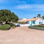 Maison Avec Terrasse, Piscine, Proche Plage Et Foret A Saint-Hilaire-De-Riez ! - Fr-1-324A-63