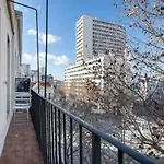 T2 Lumineux Avec Terrasse Proche Catalans