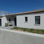 Maison Neuve A Notre-Dame-De-Monts : 3 Chambres, Terrasse Et Jardin Cloture, Proche Foret - Fr-1-540-285