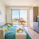 Studio Bellevue Clemenceau-3 By Interhome
