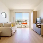 Studio Bellevue Clemenceau-3 By Interhome