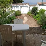 Studio Cosy Avec Jardinet A 300M De La Plage - 4 Couchages - Fr-1-224B-689