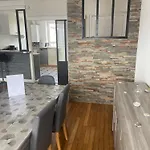 Jaures-Pilier Rouge/App Spacieux/3 Chambres/6 Pers
