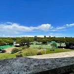 Studio A Port Camargue Avec Piscine