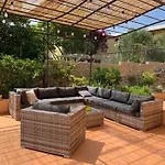 Villa 900 M Du Centre Et Plages, Piscine, Parking