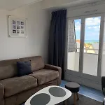 Blue, Studio Avec Vue Mer