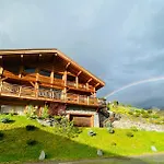 Chalet Lyoba