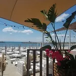 Sete Marina Des Quilles, Grand T2 Climatise, Proche Plage, Parking Prive