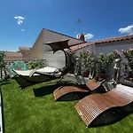 L'Evasion ,Maison De Ville Jacuzzi Couchages X6