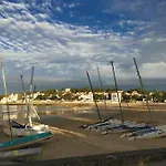 St Palais, Maison Avec Piscine A 200M De La Plage