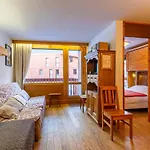 Appartement Tout Equipe Avec Balcon Et Garage, A 10Min Des Commerces, Navette Gratuite. - Fr-1-694-349